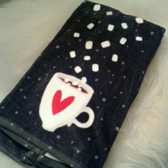 Other - Beautiful design towels